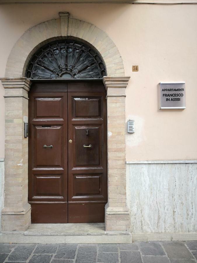 Francesco In *